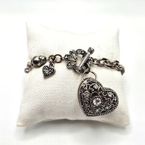 Vintage Silver Tone Puffy Heart Filigree Charm Toggle Heart Clasp Bracelet